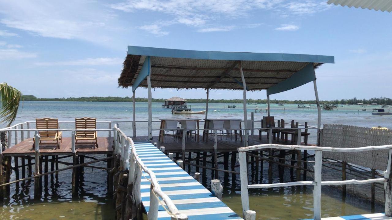 Blue Coral Homestay 카리문자와 외부 사진